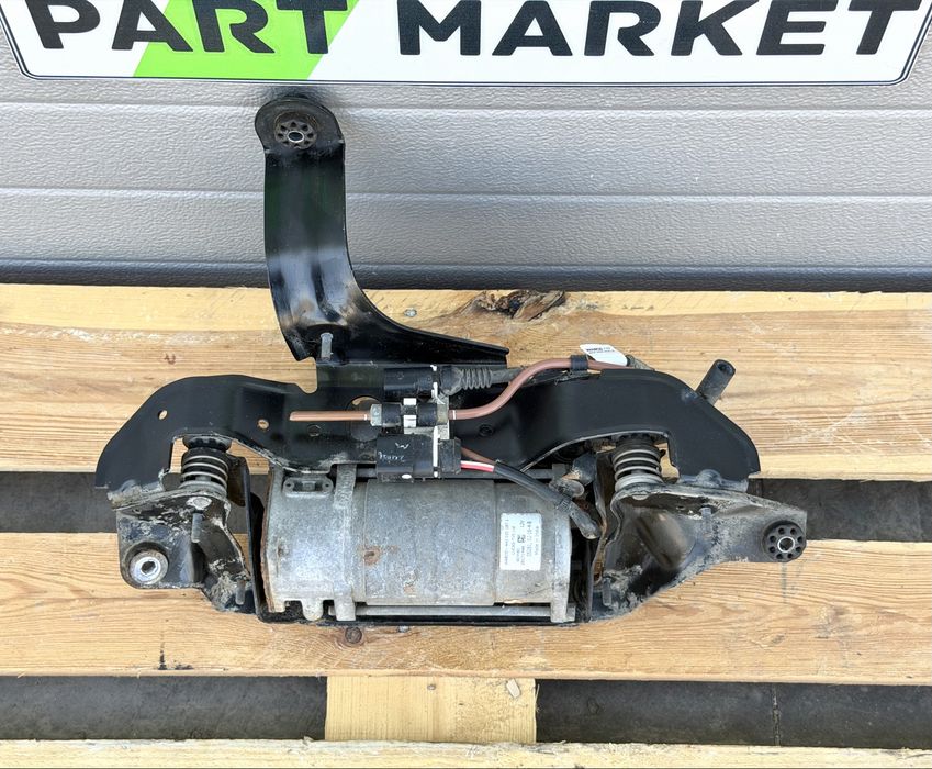 Компресор въздушно окачване AUDI A6 A7 C7 4G 4G0616005D
