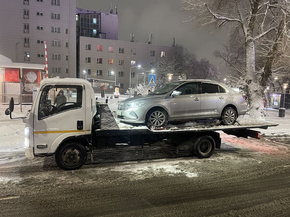 Эвакуатор со сдвижной плотформой 24/7