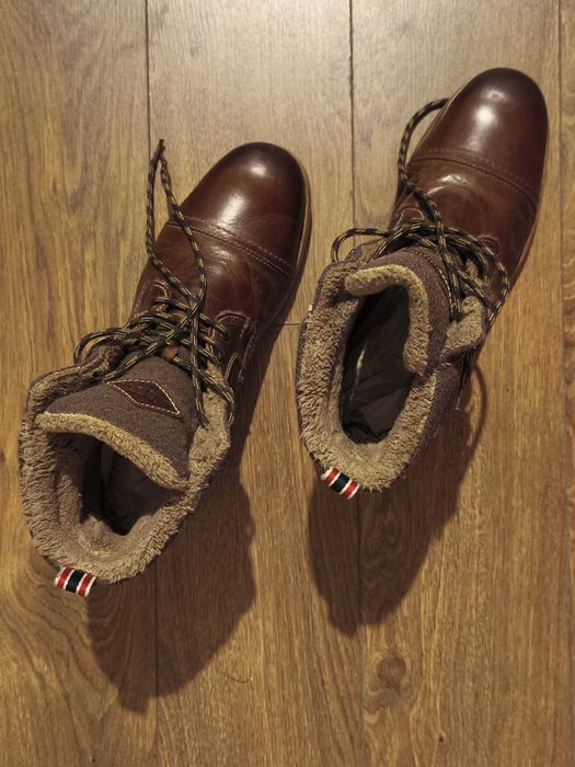 Ghete Bugatti maro cogniac 44