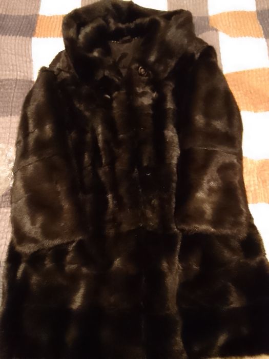 Продам шубу норковую