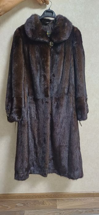 Продам  норкывый  шуба
