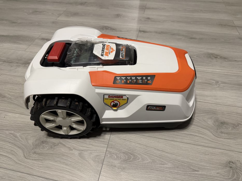 Robot tuns gazon/iarba Ruris RXR1000