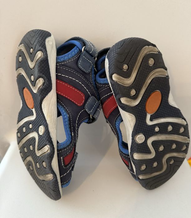 Сандали и кецове за момче 29 номер.