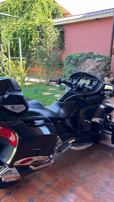 Мотоцикл Can-Am Spyder RT LTD