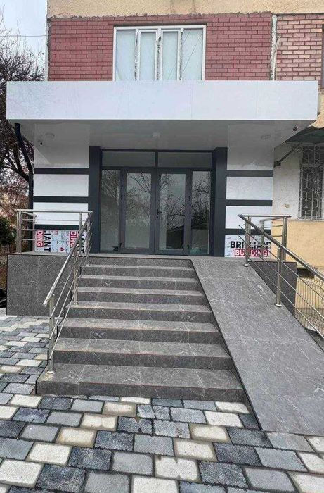 Продаётся Нежилое! Юнусабад, Ор-р 14 кв Баходир остановка, 50м2