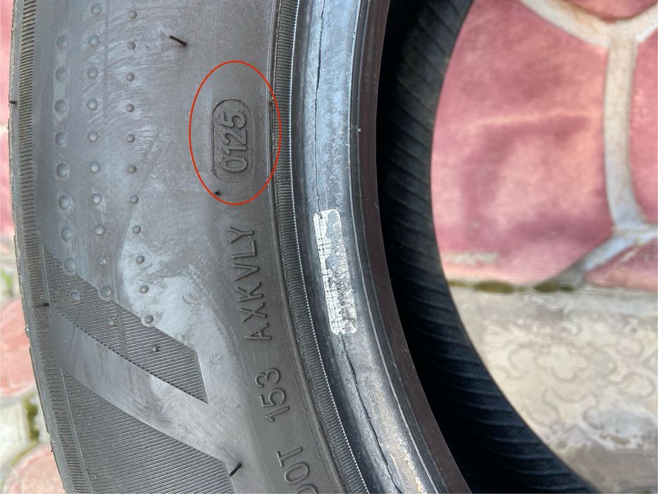 Продам летние шины 215/60/16