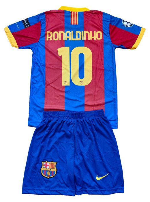 Детски футболен екип Барселона Роналдиньо Ronaldinho Barcelona