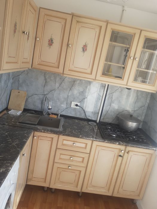Квартира, Бір бөлмеге 2 адам керек