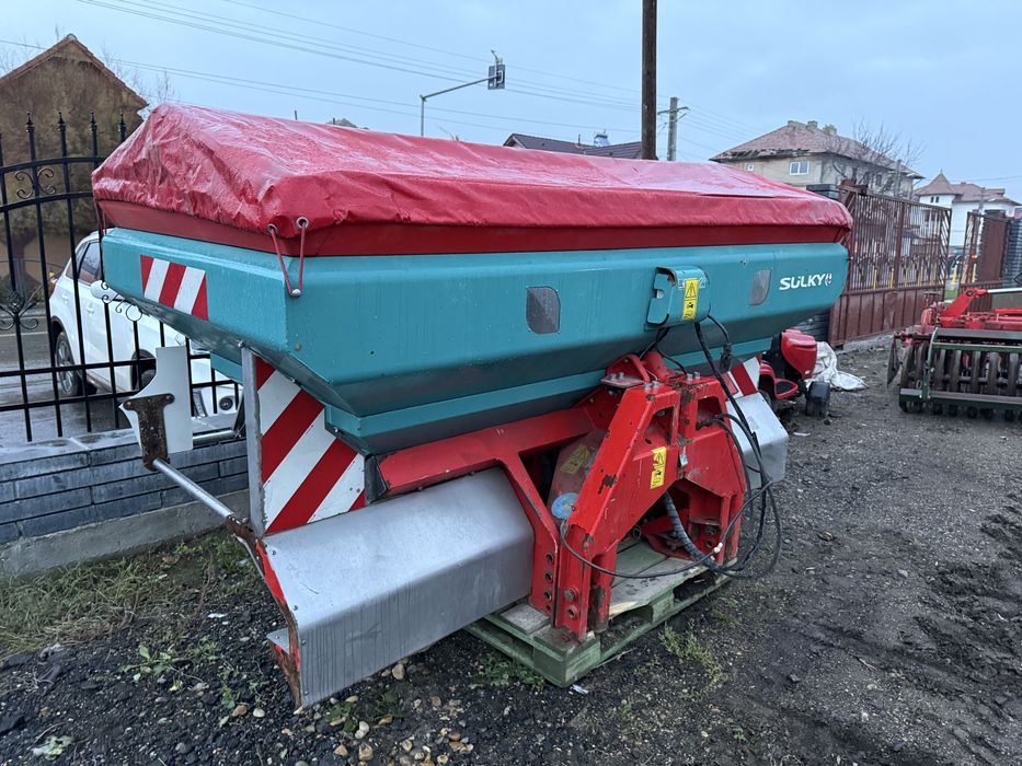 Distribuitor ingrasaminte Sulky X 44 cu cantar