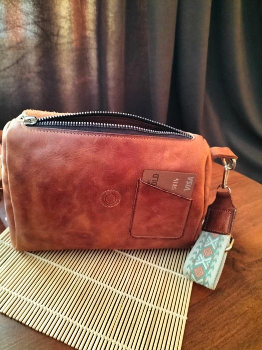 Сумка -(KISSER)-Кожаная