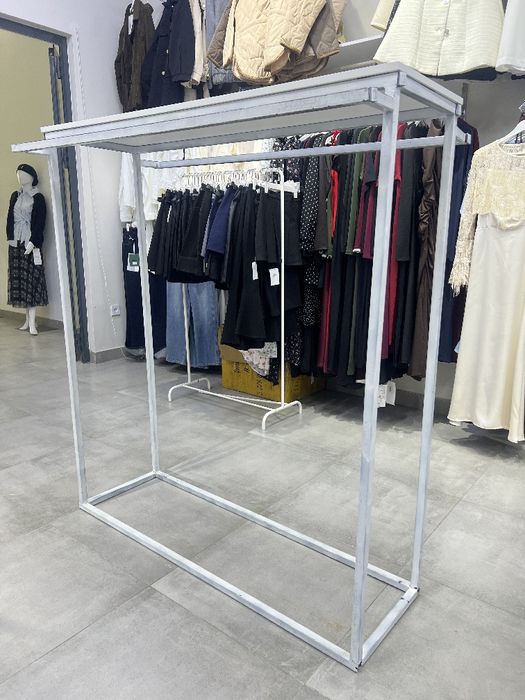 Стилаж сатылады киім ілетін