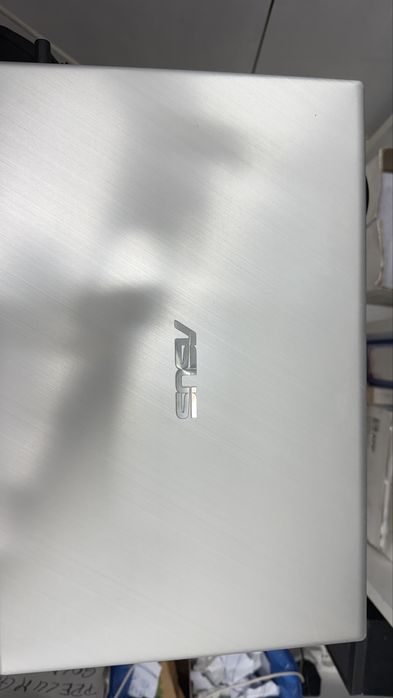 Laptop asus vivobook