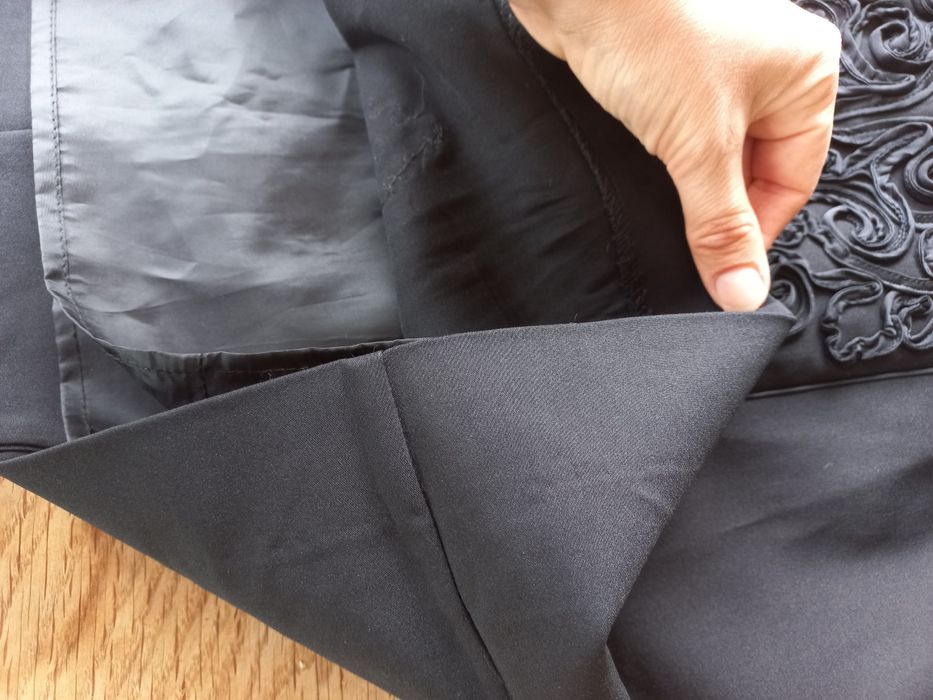 Нова коктейла малка черна рокля с етикет размер 36