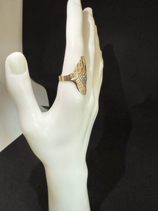 Нов Златен пръстен 2.46гр 14К