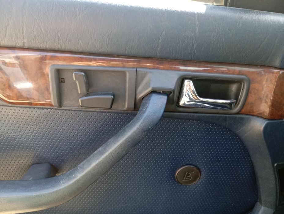 Мерцедес 300 SE 126