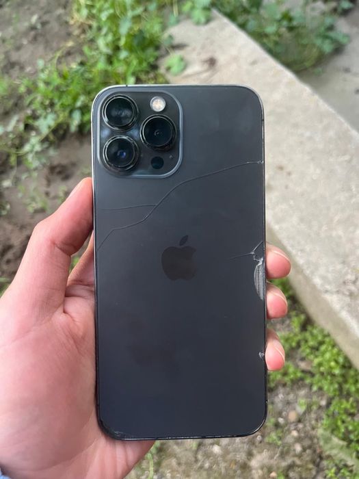 Продам или обменяю IPhone 13 Pro Max
