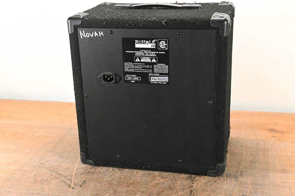 Fender Rumble15 combo chitara electrica bass Amplificator chitara bass