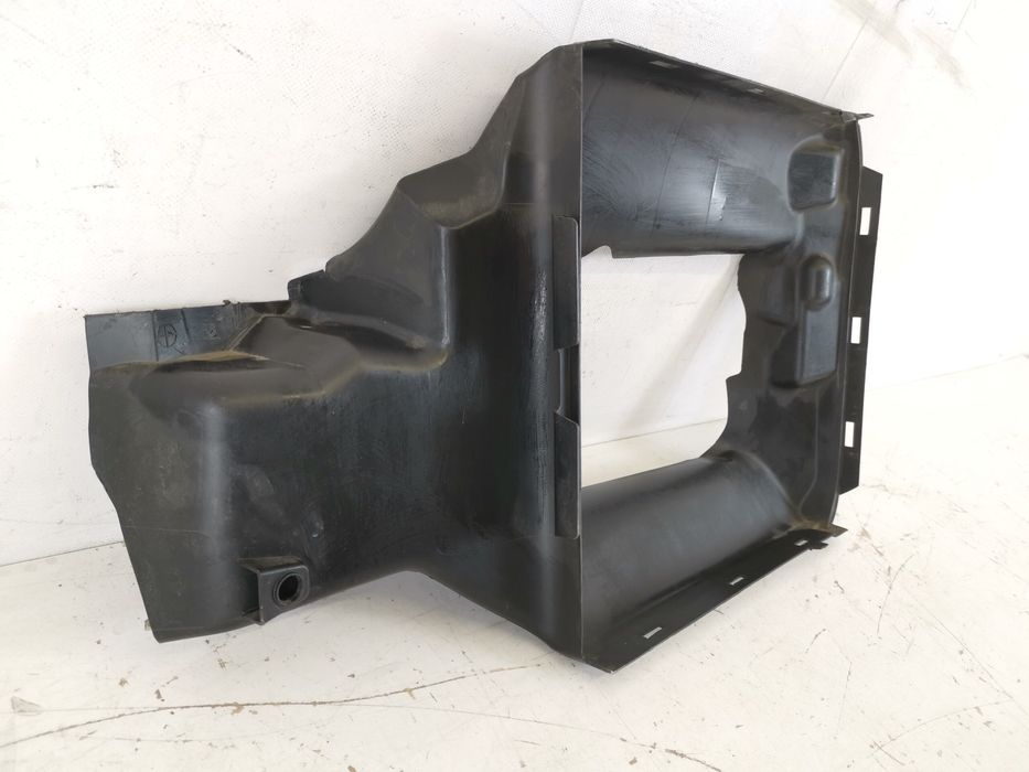 Десен въздушен дефлектор / Desен vazdushen deflector Порше 911 992 [ ,