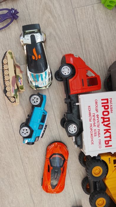Продам игрушки срочно