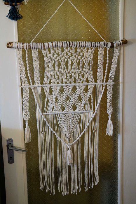 Decoretiune macrame din bumbac amestec de 3 mm dim. 60/85 cm hand made