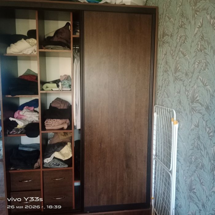 Продаем шкаф ...