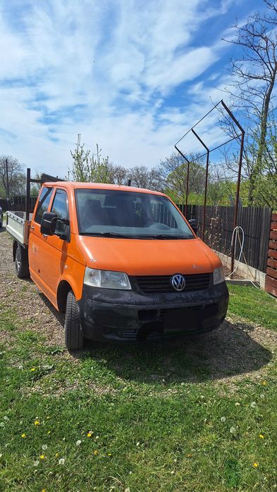 Vw t5 doka 2008 .