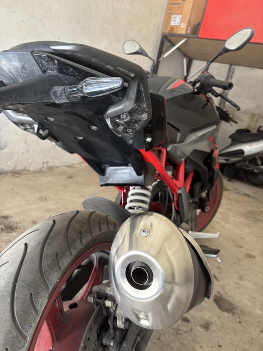 Bmw g310 r(Naked)
