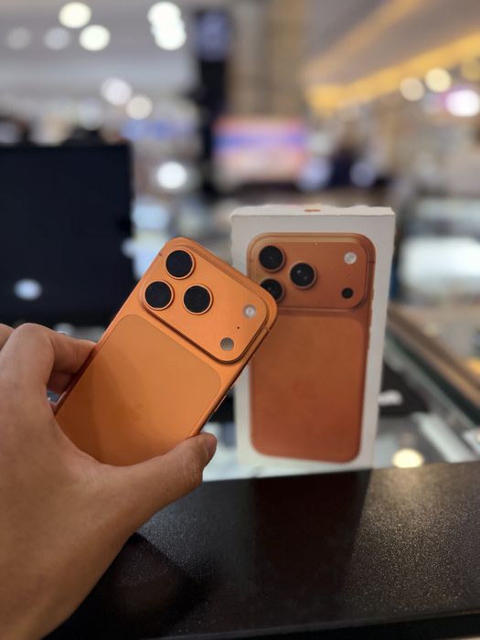 iPhone 17 pro 256 E-SIM