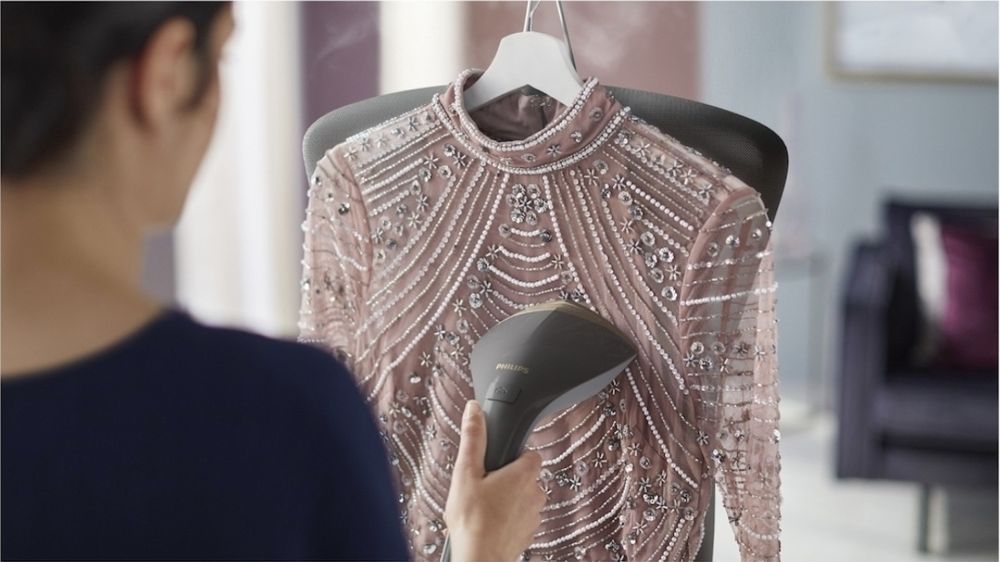 Aparat de calcat vertical all-in-one AiO Philips GC628/80  Seria 8000,