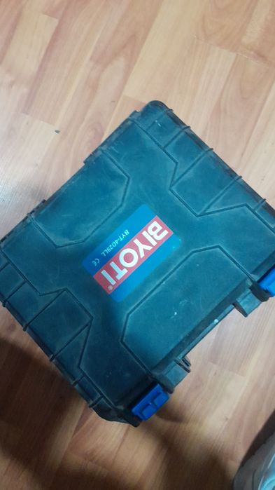 Biyot lazerr yaqinda olingan sroshna sotiladi