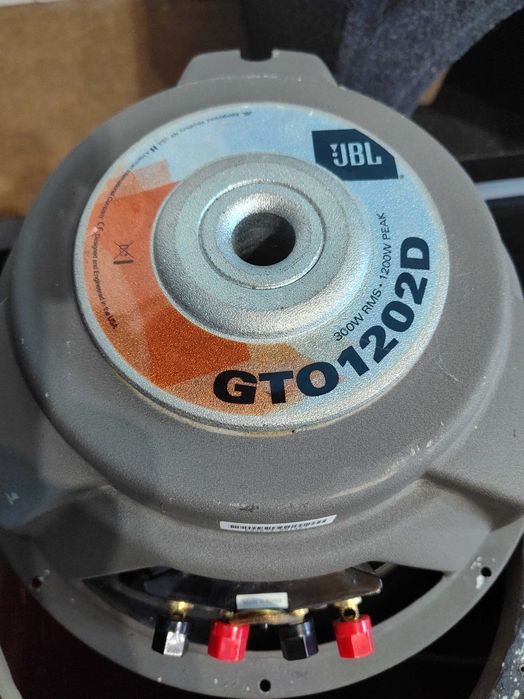 JBL GTO1202D / двунамотков 12 инча / автомобилен субуфер