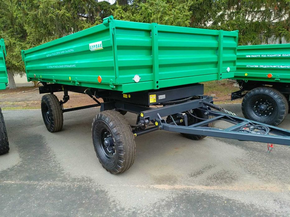 Прицеп тракторный самосвальный 2ПТС-4.5