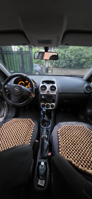 Opel corsa D 2007