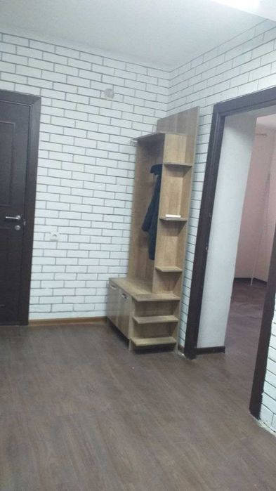 Кугай пахта пункт оркасига тушган домдан 4-этаж 3 хонали дом сотилади