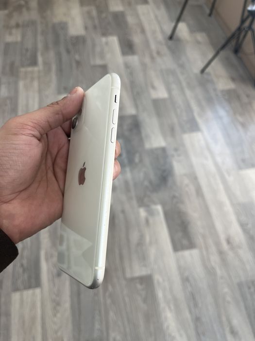 Iphone 11 идеальное состояние