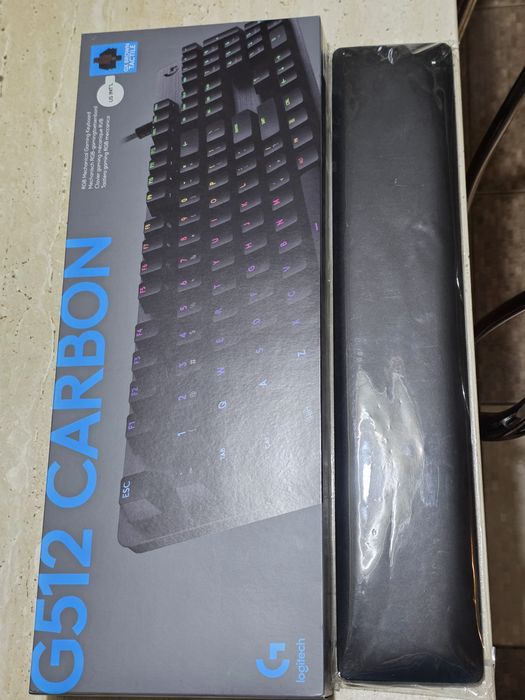 Tastatura Mecanica Gaming Logitech G512 Carbon cu palmrest