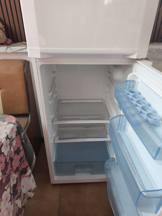Продам холодильник beko