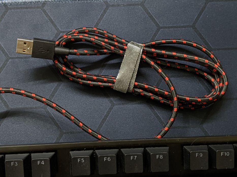 Механическая клавиатура HyperX