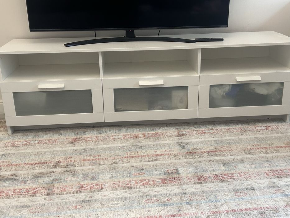 Тумба под ТВ IKEA Бримнес