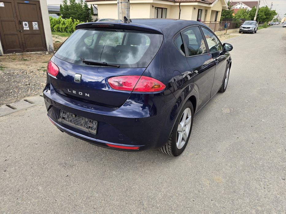 SEAT Leon 2009 — imagine 4