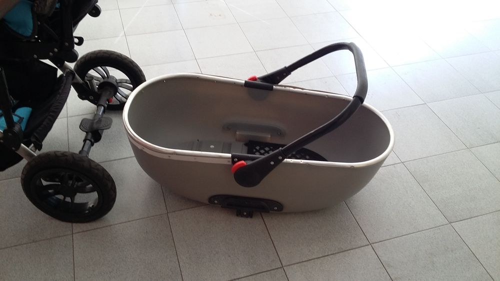 Бебешка количка за момченце