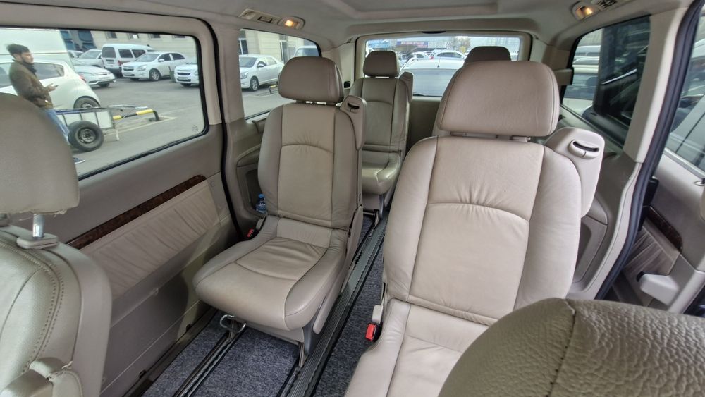 Срочно продаётся капитанские сиденья от микроавтобуса ПО ШТУЧНО МОЖНО