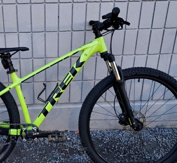 Велосипед  Trek marlin  5 ( centurion giant Merida cube author Scott