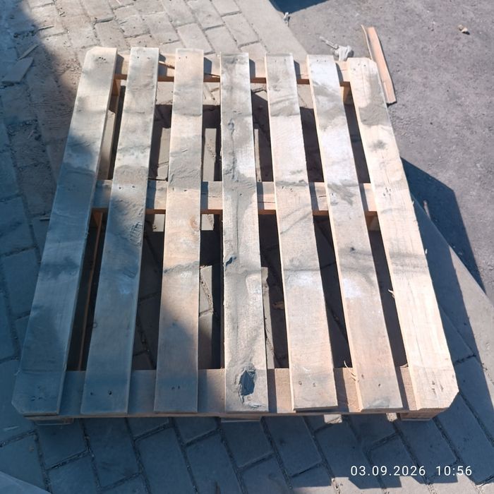 Продам поддоны рэ
