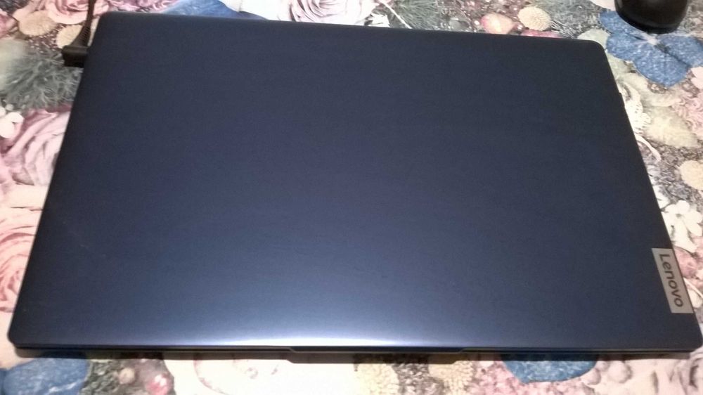 Лаптоп Lenovo - IdeaPad Slim 3 15IAH8, 15.6'', FHD, i5 - в гаранция