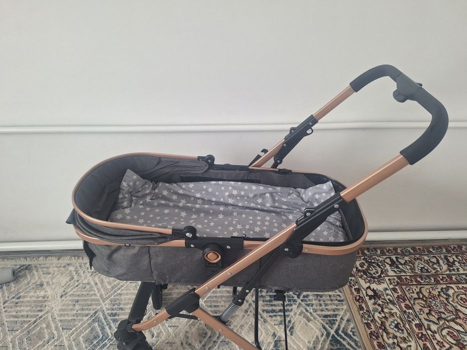 Продаётся детская коляска