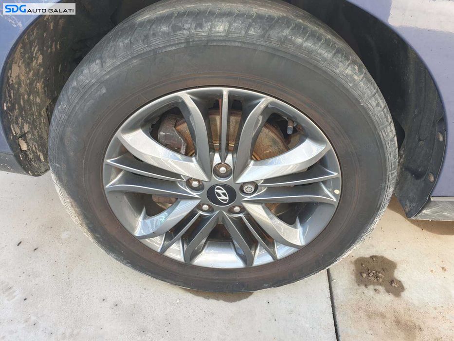 Set 4 Jante Roti Aliaj Aluminiu 225 60 17 R17 Kia Carnival 2015 - 2017 [Q1507]