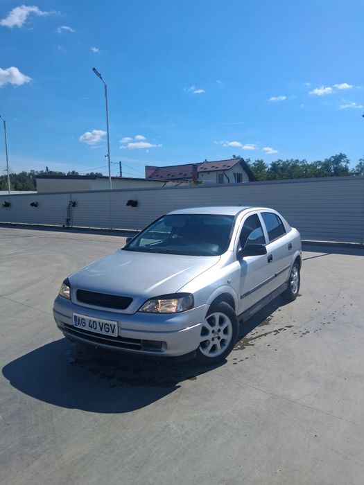 Vând Opel Astra G