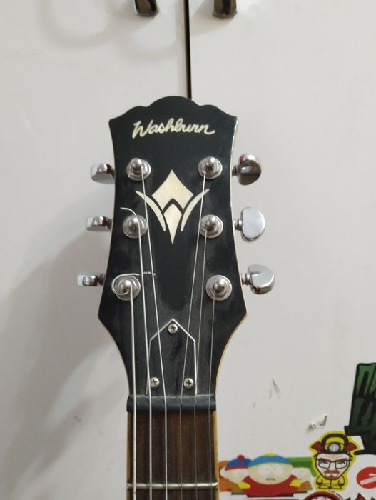 Электрогитара Washburn