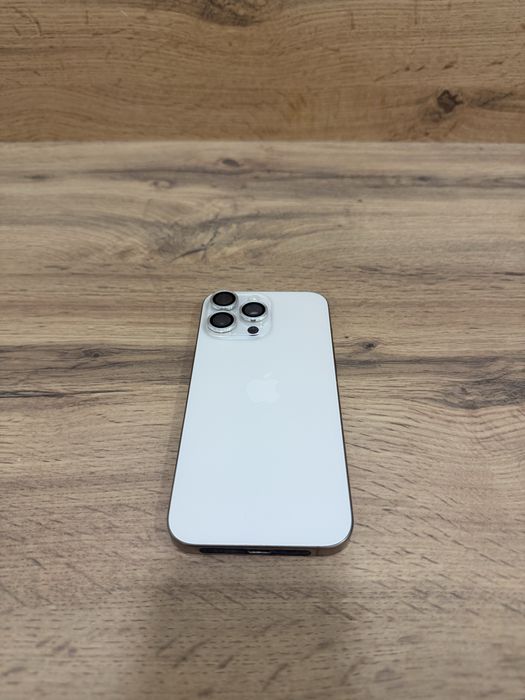 Iphone 16 pro max в идеальном состояни